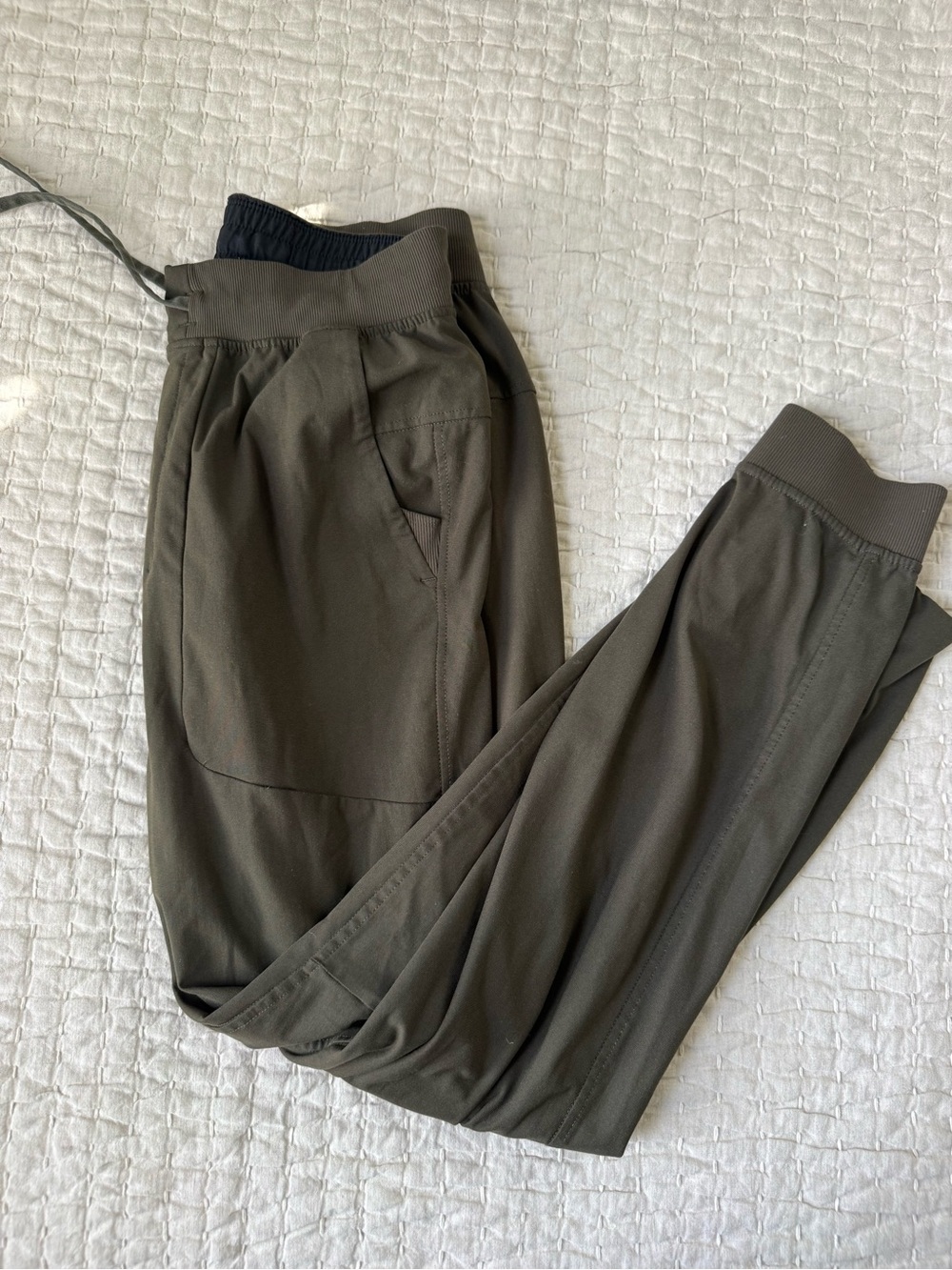 Lululemon sweatpants